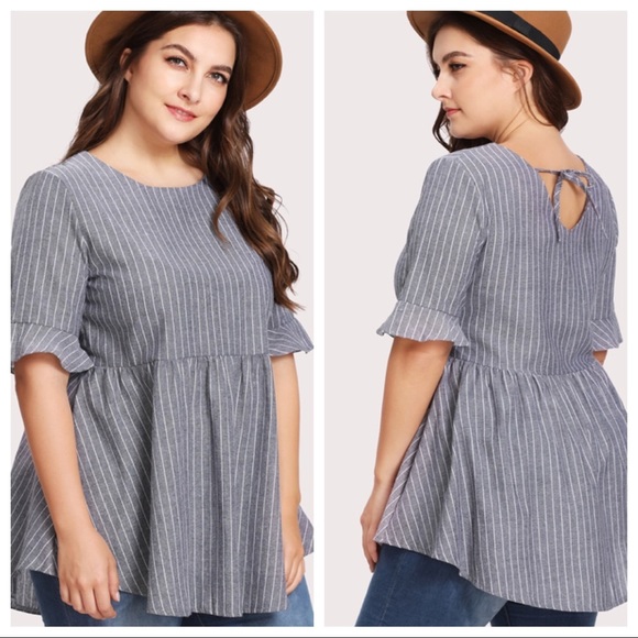 PLUS SIZE PINSTRIPED TOP! - Picture 2 of 5